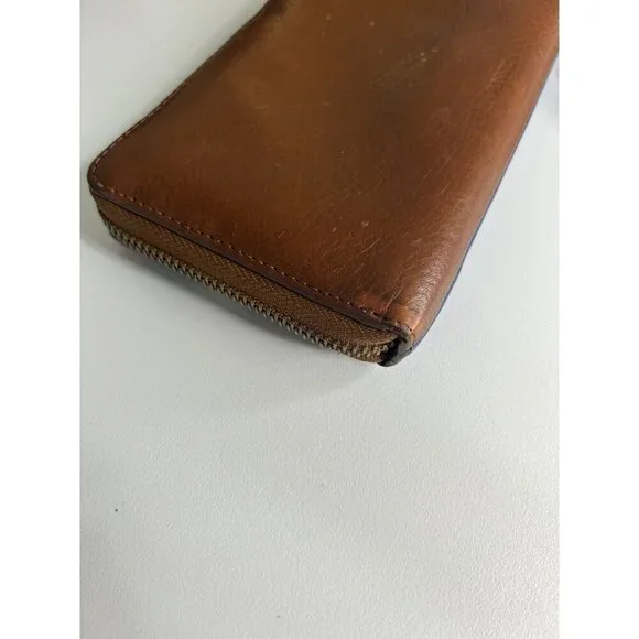 Fossil Caroline Leather Chevron Colorful Zip Around RFID Wallet - Picture 8 of 10